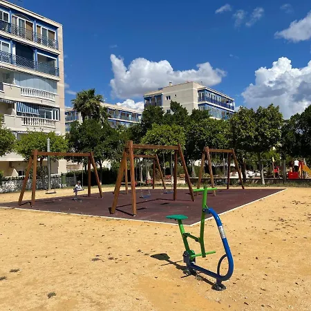Sea-view 3-bedroom Near Alicante Appartement *