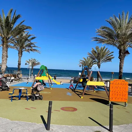 Sea-view 3-bedroom Near Alicante Appartement *