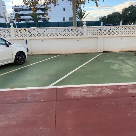 Sea-view 3-bedroom Near Alicante Appartement