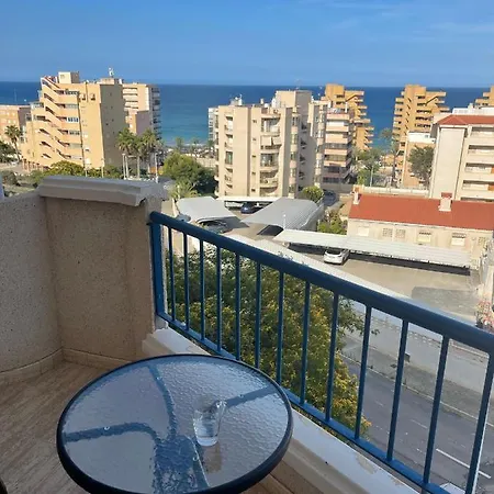 Sea-view 3-bedroom Near Alicante Apartment