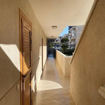 Sea-view 3-bedroom Near Alicante Arenales del Sol