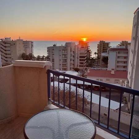 Sea-view 3-bedroom Near Alicante Apartment Arenales del Sol